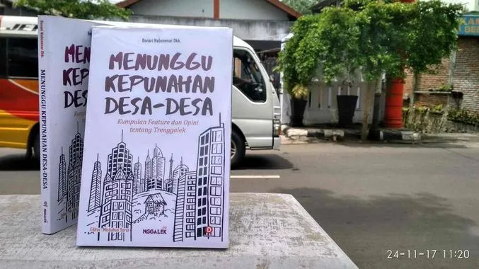 Buku Menunggu Kepunahan Desa-desa