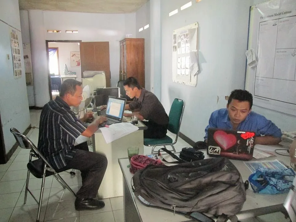 Tips Menghadapi Rasa Bosan Kerja Kantoran