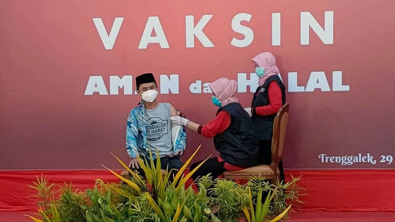 Efek Vaksin Covid-19 Bagi Tubuh : Tahap Pertama