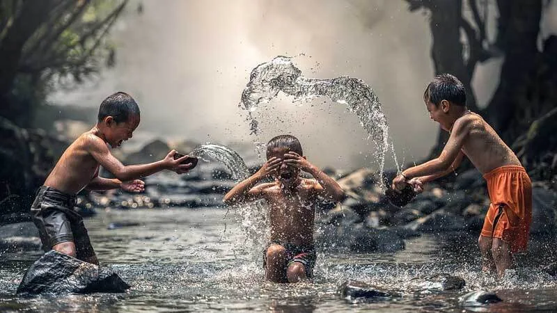 Sungai di Trenggalek yang Airnya Bersih dan Bagus Untuk Berenang
